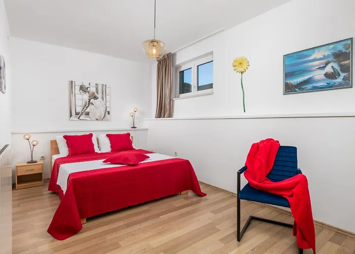 Kraljevica Hotels