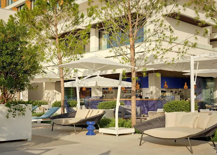 Unije Hotels