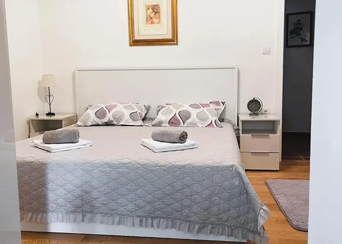 Apartment And Rooms Milak Rab Town - 4 star Hotel