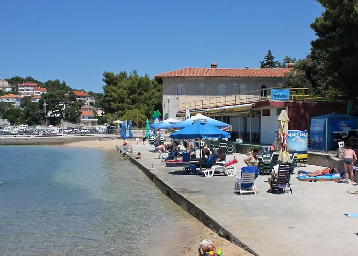 Apartments And Rooms With Parking Space Palit, Rab - 5039