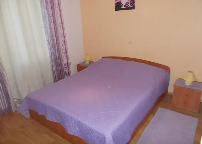 Apartments Makaus Kampor