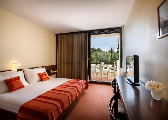 Rab Island hotels near Suha Punta Beach