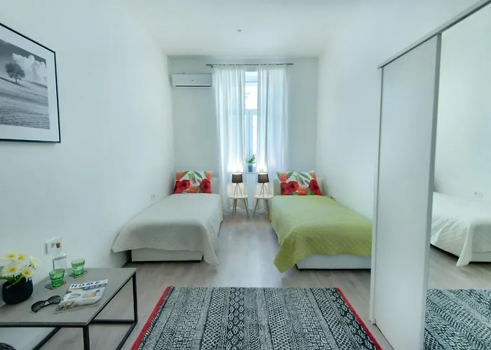 Pet friendly The Wall Rijeka
