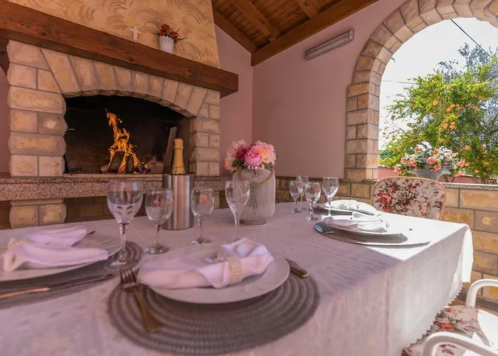 Villa Rossa Apartments Kampor